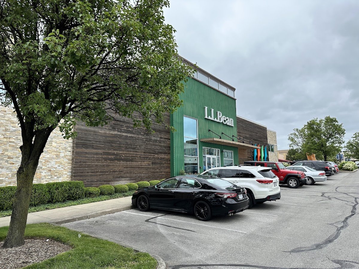 L.L.Bean - Photo 2