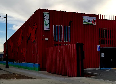 Happy Hound Play & Daycare, Inc.