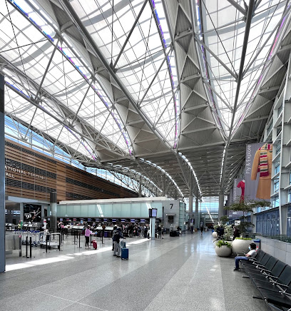 San Francisco International Airport - Pet Shop in San Francisco