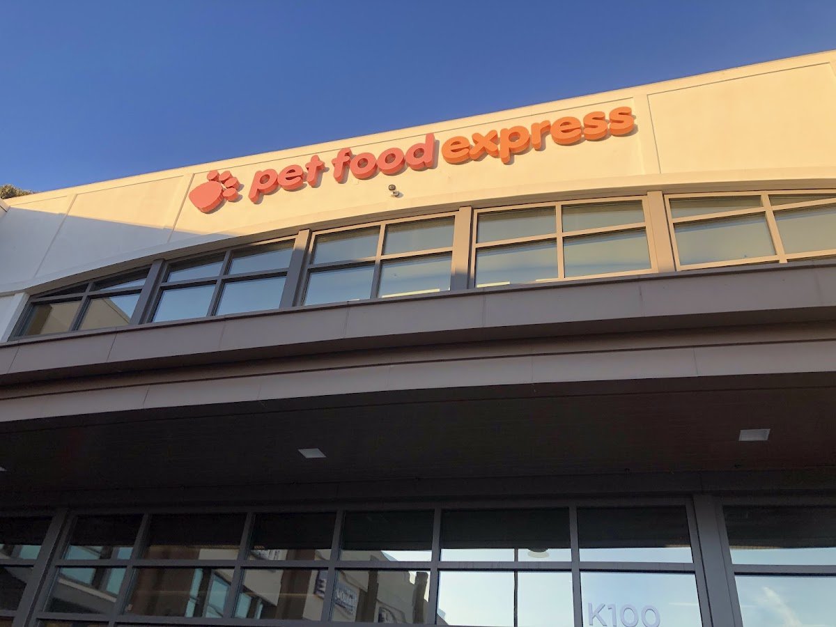 Pet Food Express - Photo 3