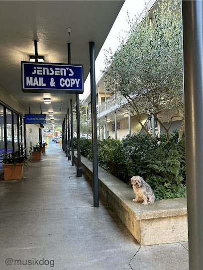 Diamond Heights Shopping Center