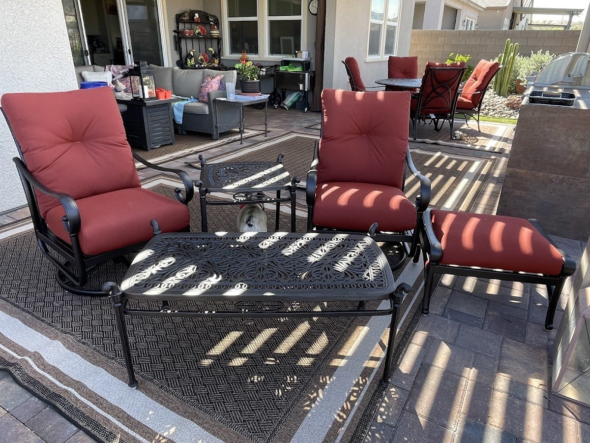 Sullivan Hardware & Garden - Photo 3