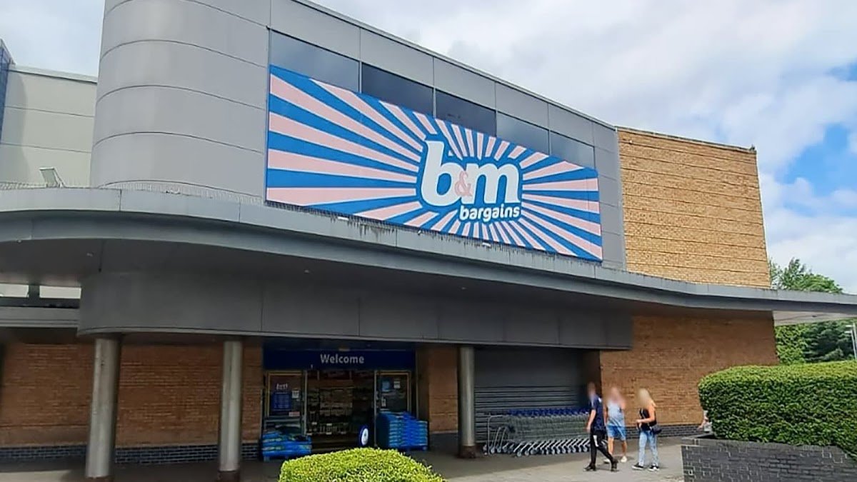 B&M Store - Photo 2
