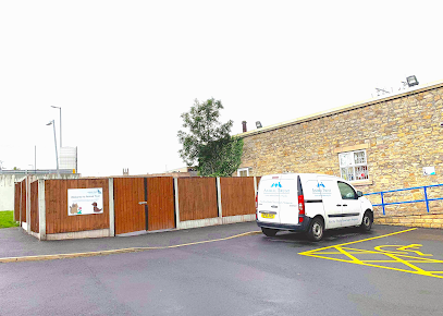 Animal Trust Vets CIC with 24/7 Pet A&E Hospital - Bolton - Pet Shop in Bolton