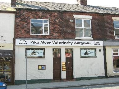Pike Moor Vets - Photo 2