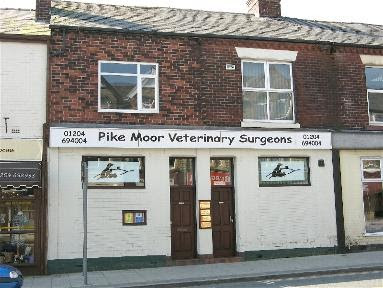 Pike Moor Vets - Pet Shop in Bolton