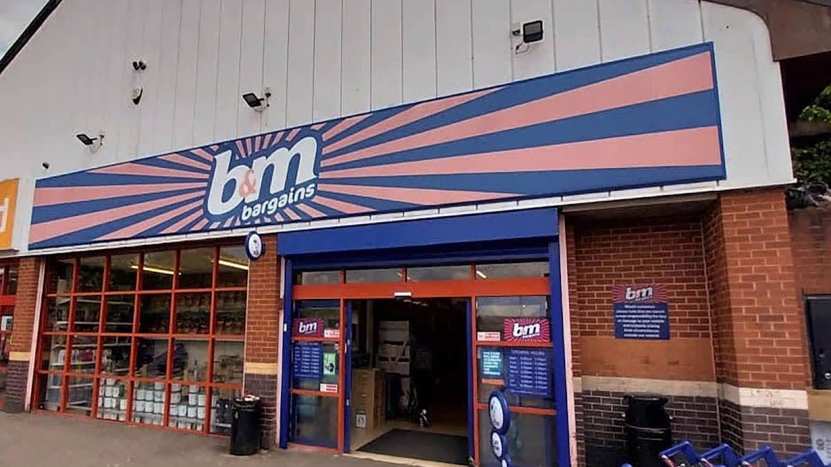 B&M Store - Photo 2
