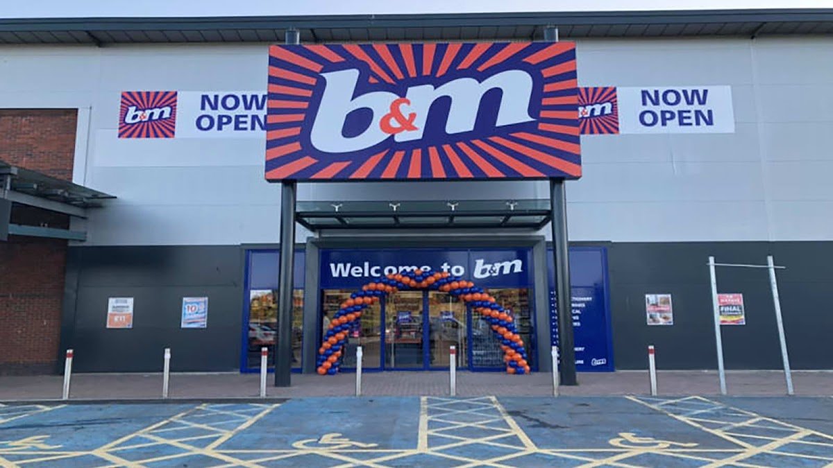 B&M Store - Photo 2