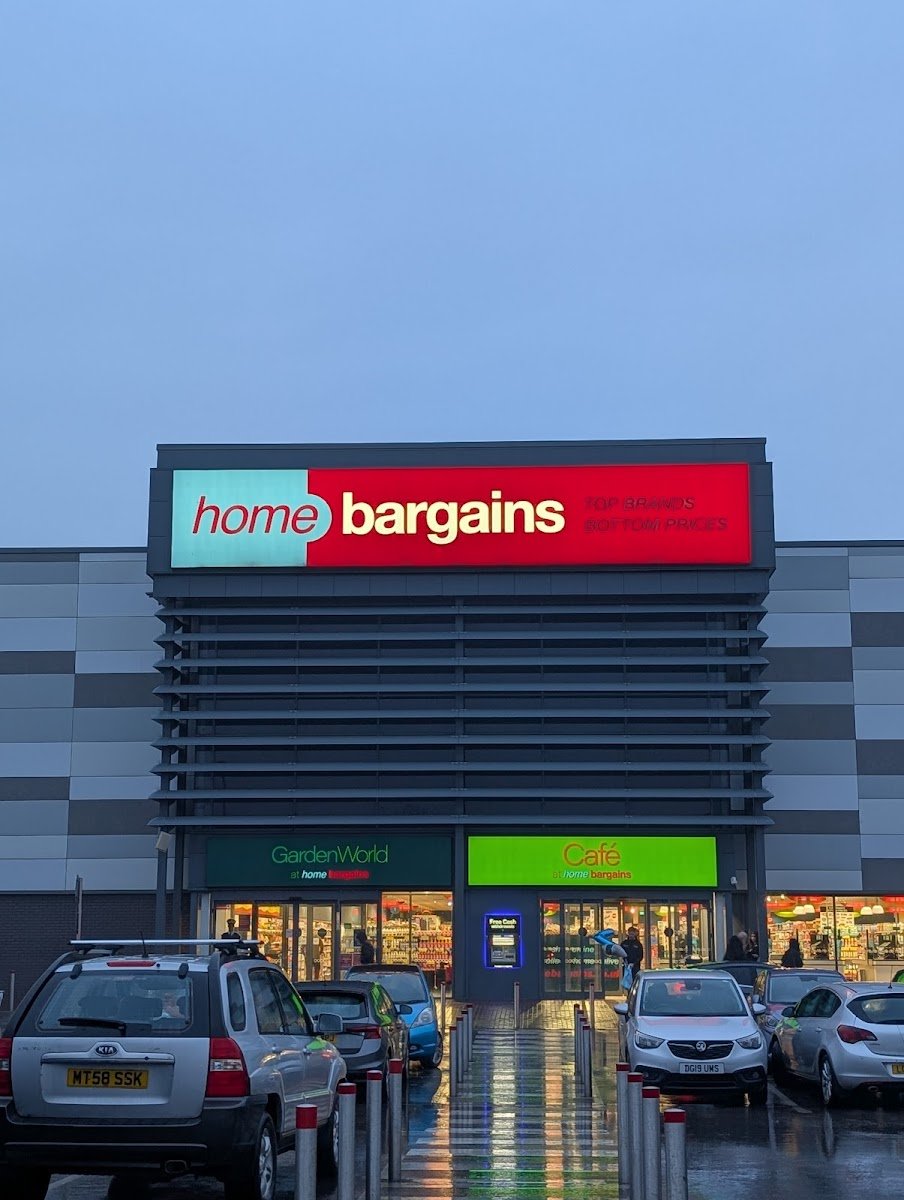 Home Bargains - Photo 4