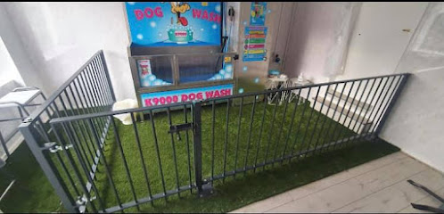Mandy's Fur Dressers - Pet Shop in Liverpool