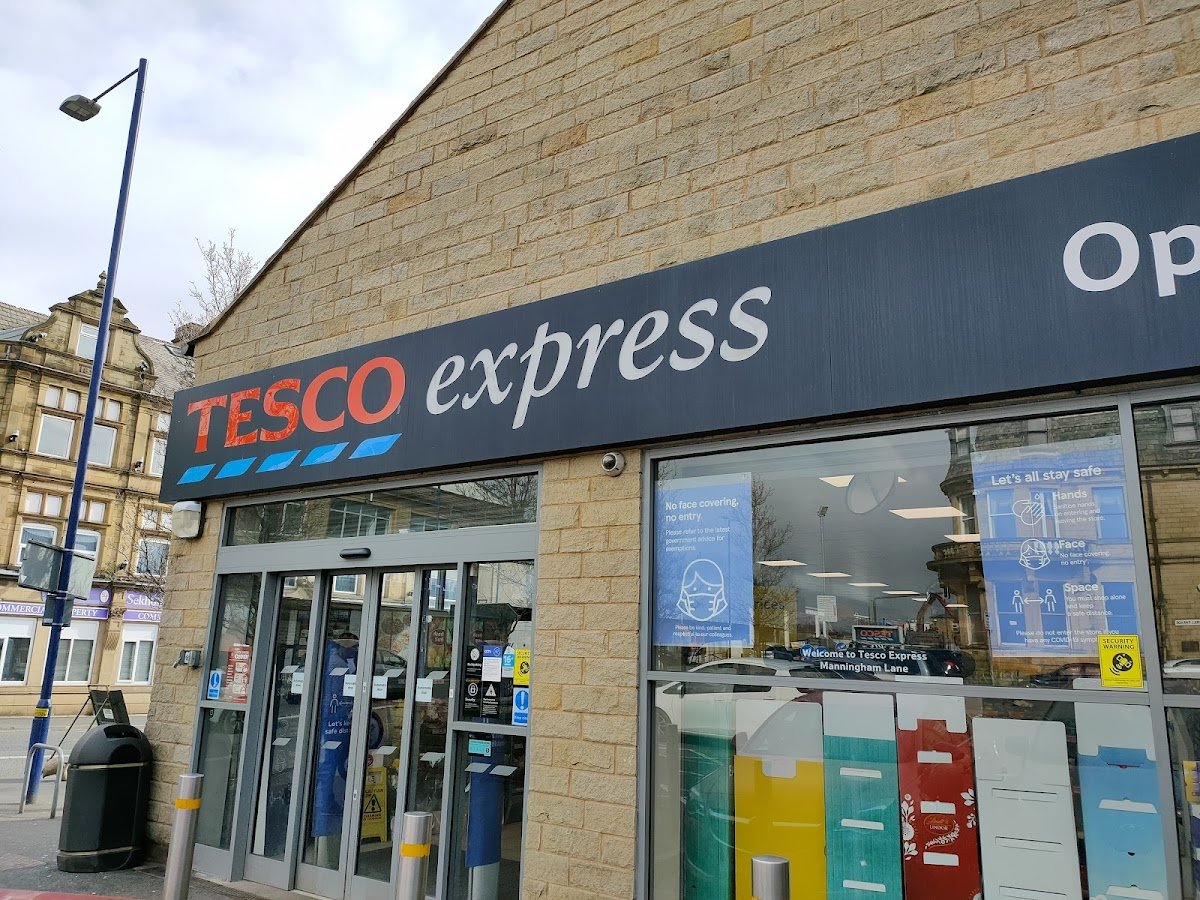 Tesco Express - Photo 2