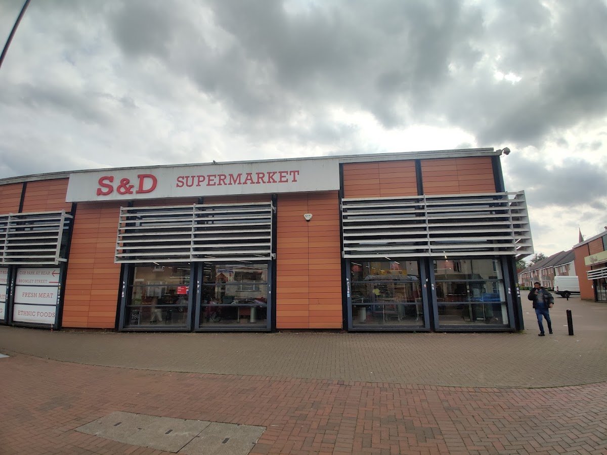 S&D Supermarket Wolverhampton - Photo 2