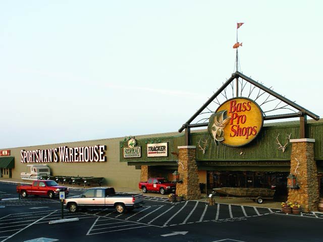 Bass Pro Shops - Photo 2