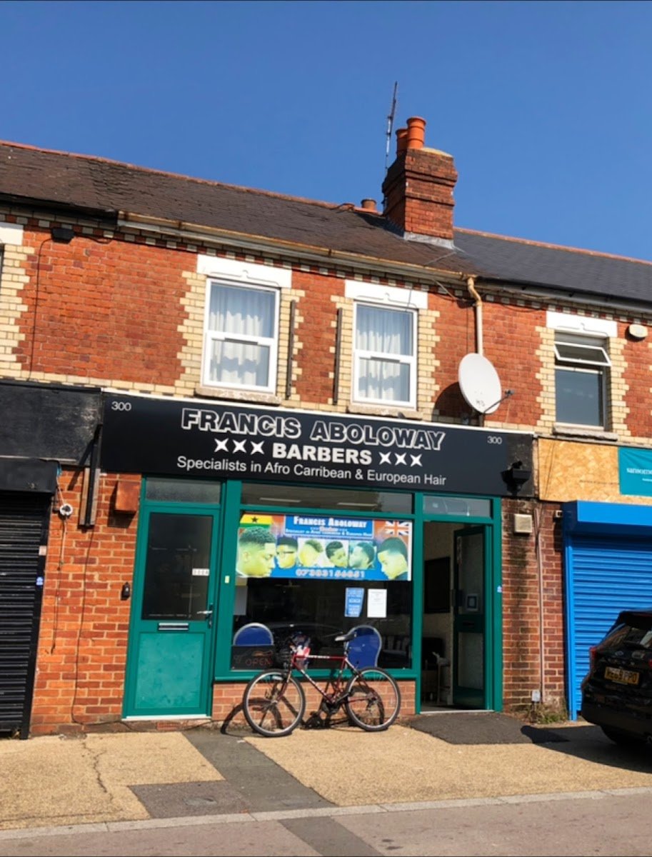 Oxford Road Pharmacy - Photo 4