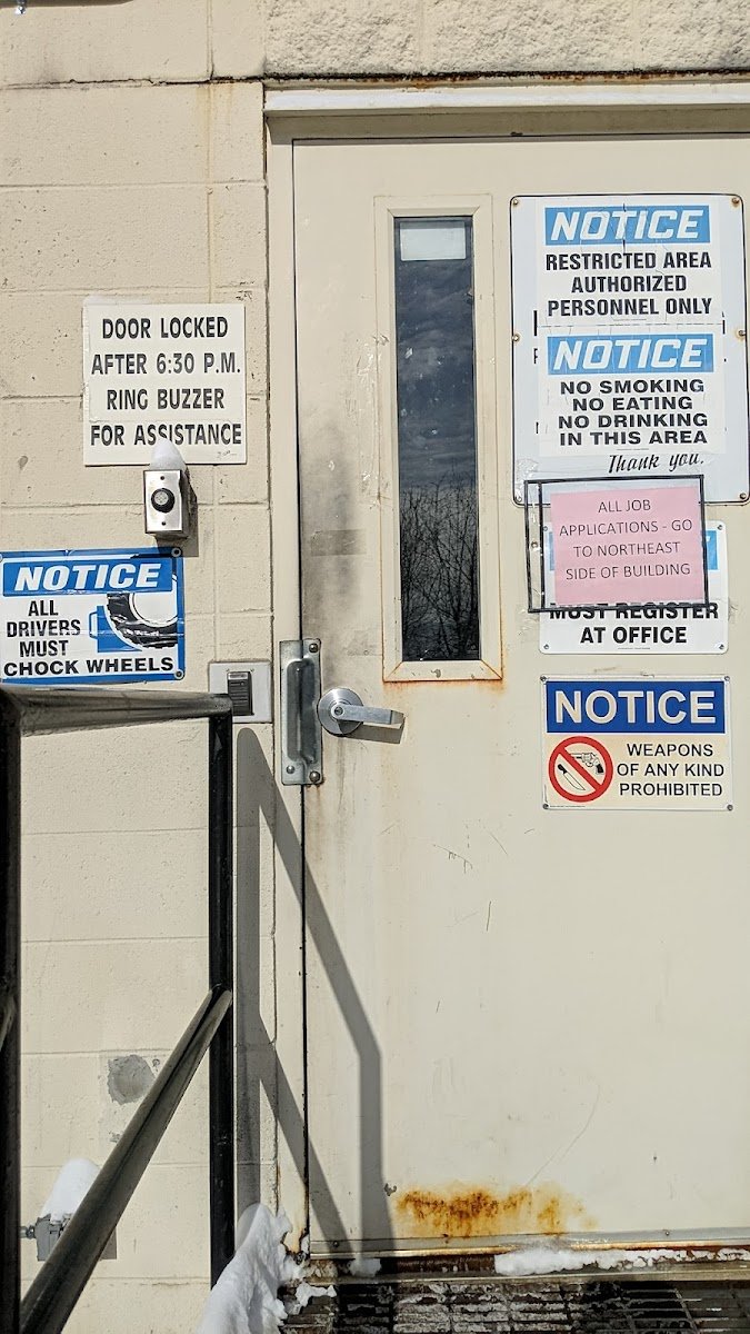 General Pet Supply Inc - Photo 2