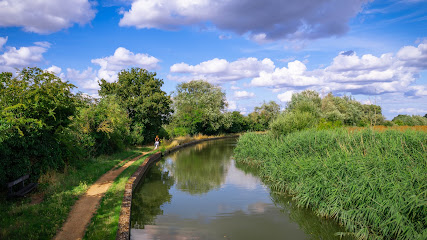 Stanton Low Country Park - Pet Shop in Milton Keynes