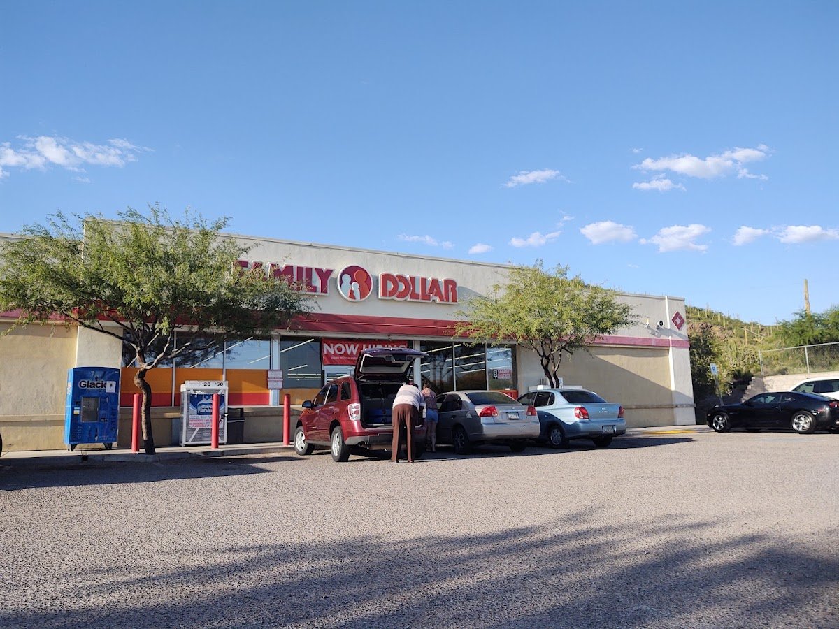 Family Dollar - Photo 2