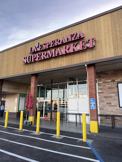 La Esperanza Supermarket