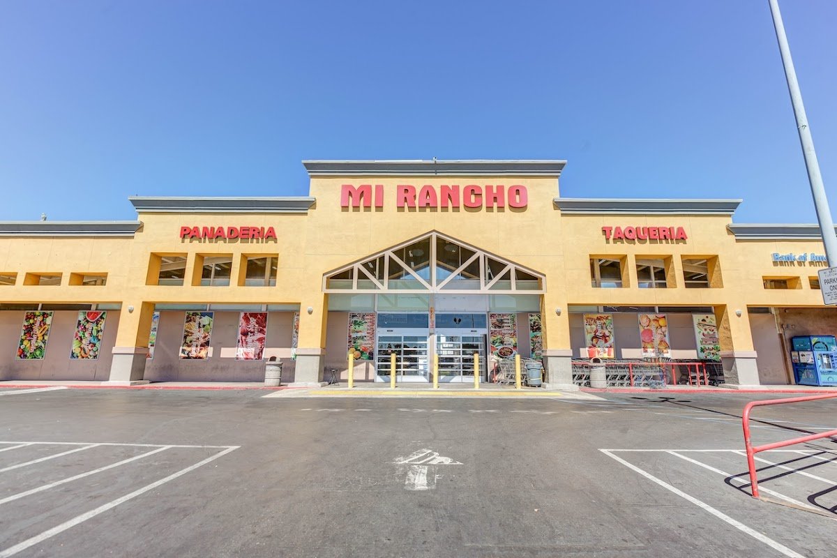 Mi Rancho Supermercado - Photo 4