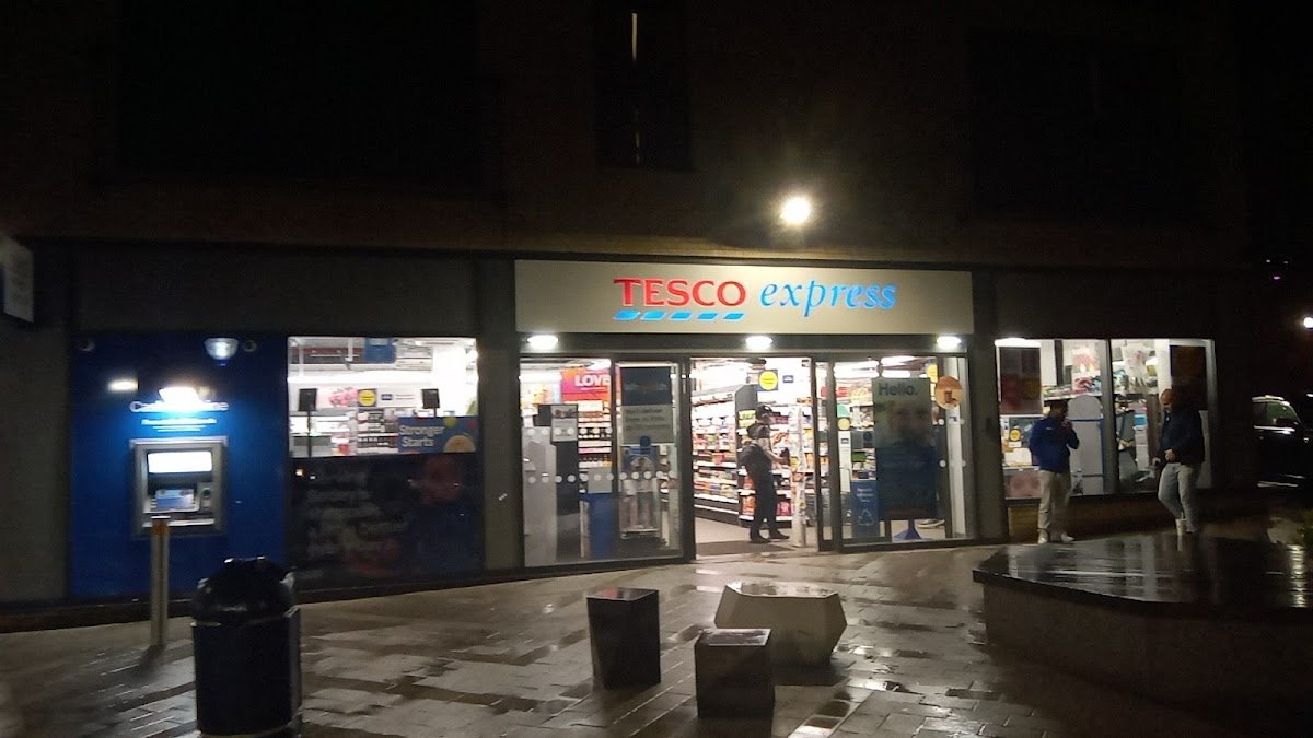 Tesco Express - Photo 2