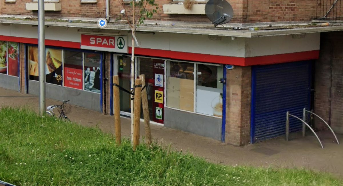 SPAR - Headington - Photo 2
