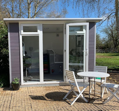 Cumnor Dog Grooming - Pet Shop in Oxford