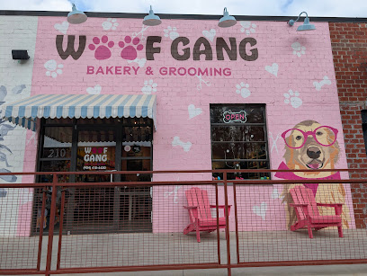 Woof Gang Bakery & Grooming The Works