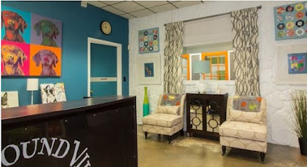 Barking Hound Village Inn