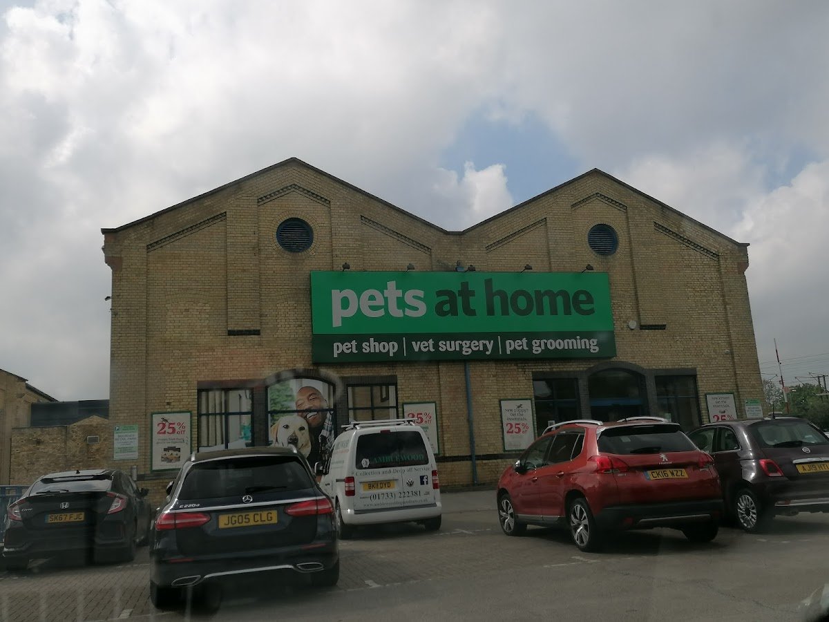 Pets at Home Peterborough - Photo 2