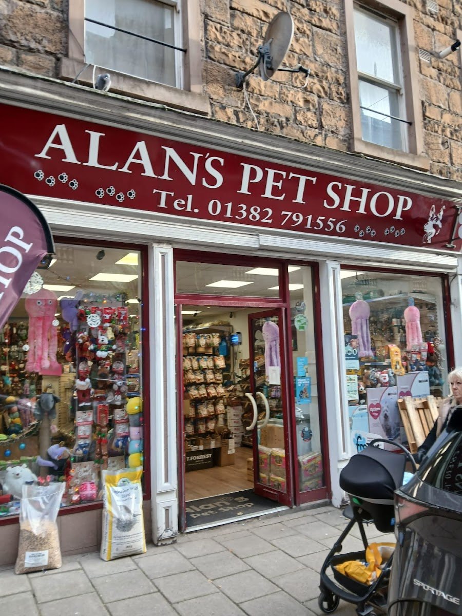 Alan's Pet Shop - Photo 2