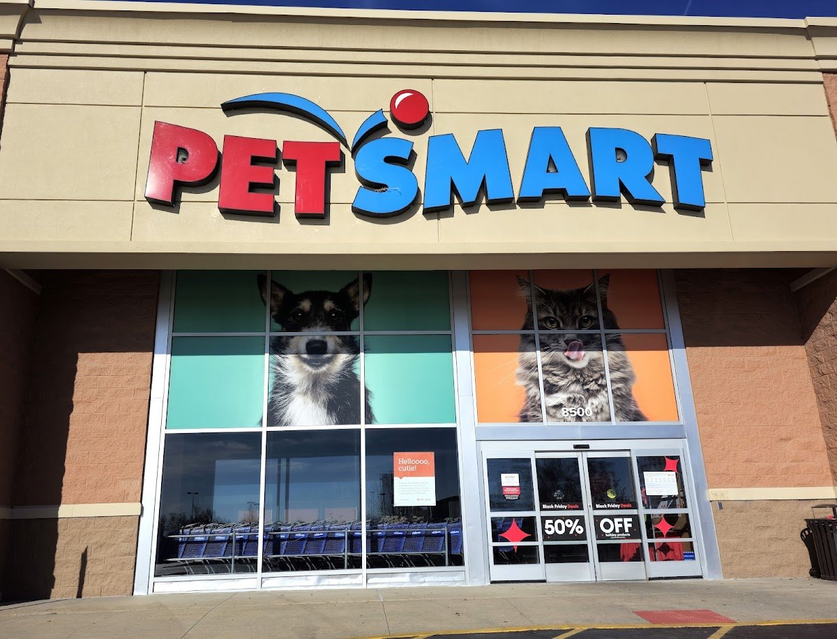 PetSmart - Photo 3