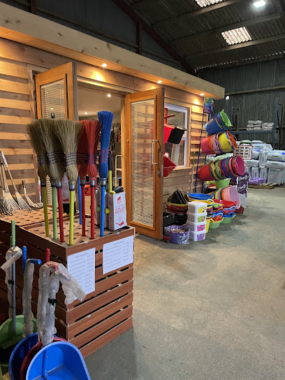 Gloucester Mixfeeds - Pet Shop in Gloucester