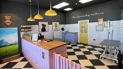 Dogwood Grooming - Pet Shop in Cheltenham