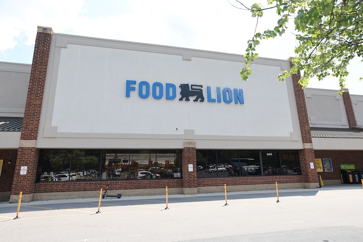 Food Lion - Photo 2