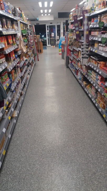 Lincolnshire Co-op Winning Post Food Store