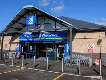Lincolnshire Co-op Newark Road Hykeham Food Store