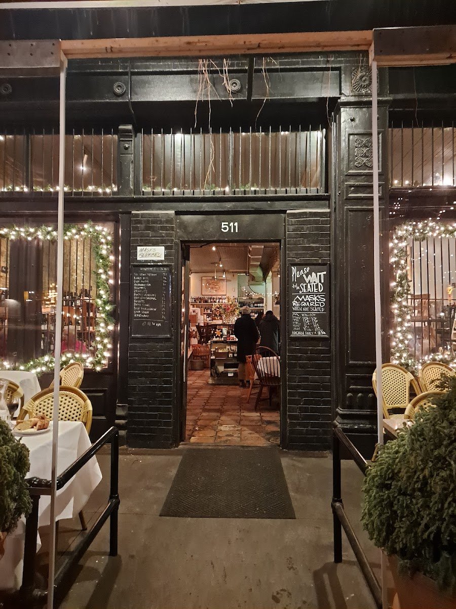 La Buvette Wine & Grocery - Photo 2