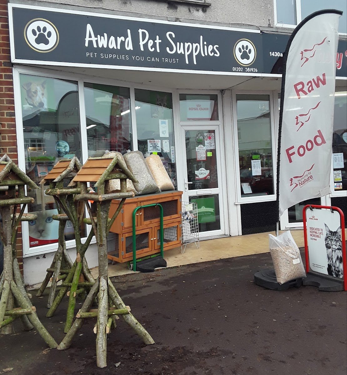 Award Pet Supplies - Photo 2
