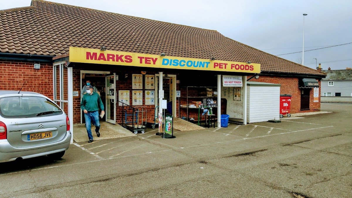 Marks Tey Discount Petfoods - Photo 2