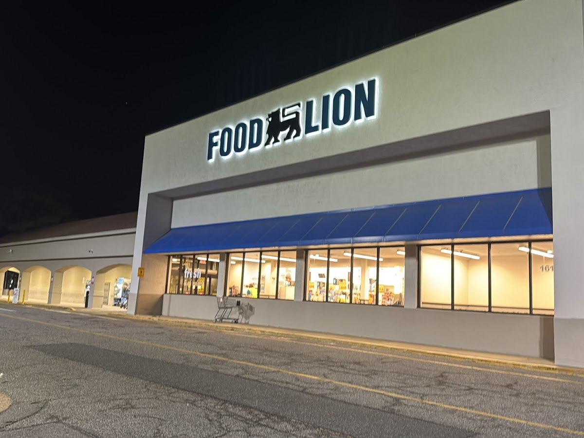 Food Lion - Photo 3