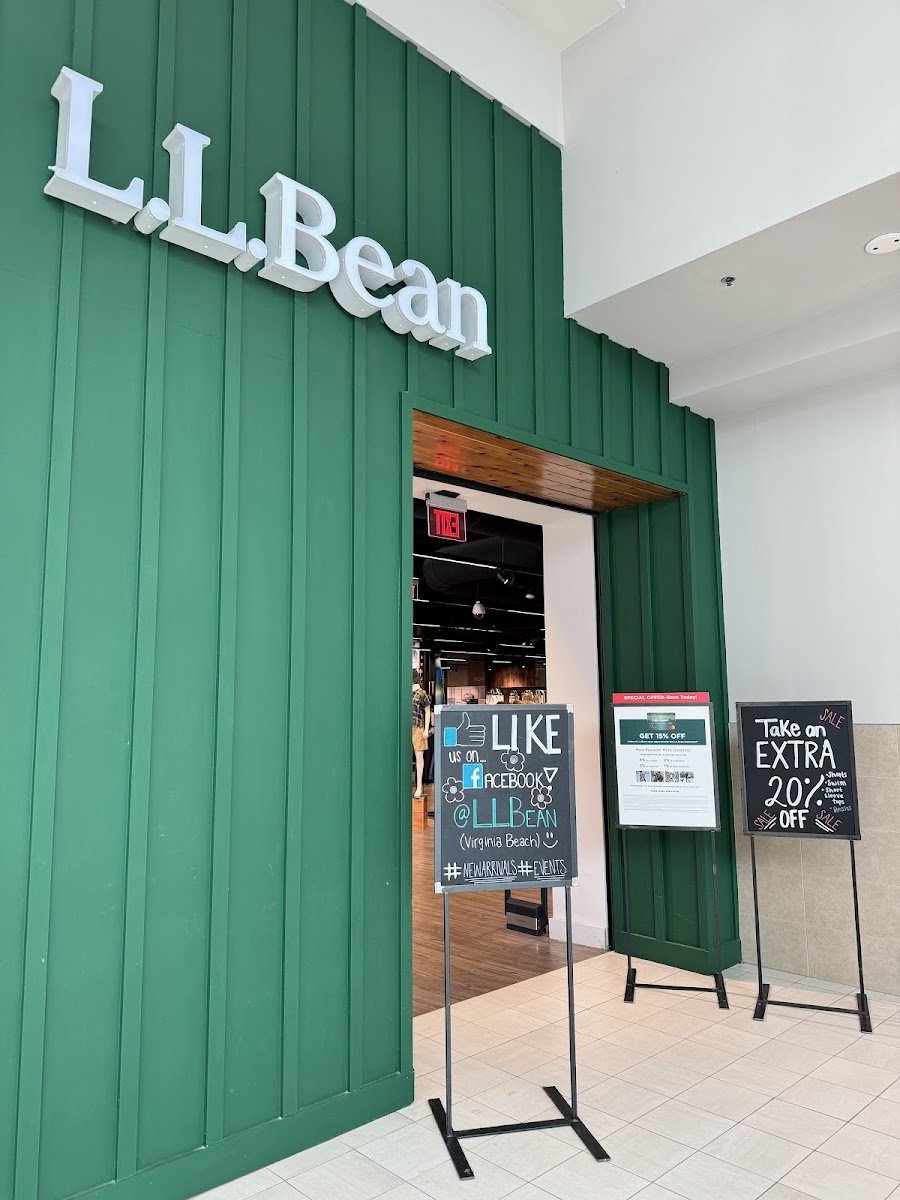 L.L.Bean - Photo 2