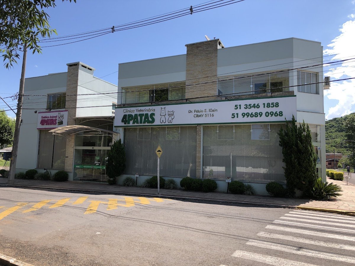 Four Paws Veterinary Clinic