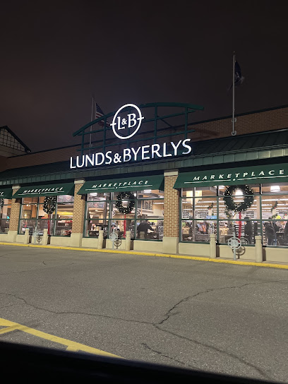 Lunds & Byerlys Uptown Minneapolis