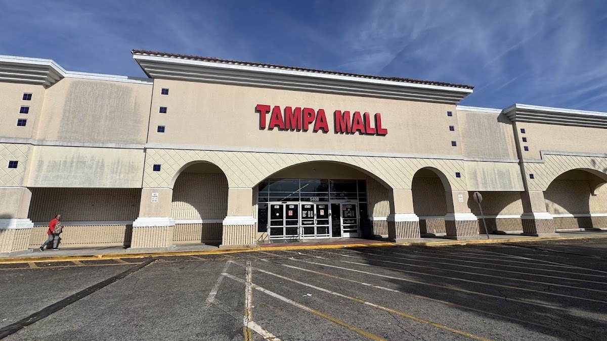 Tampa Mall - Photo 5