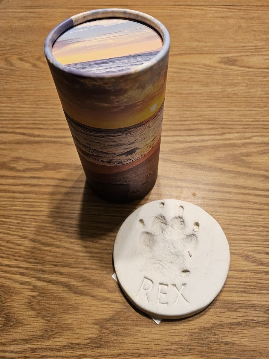 Honor Thy Pet Cremation Services - Photo 2