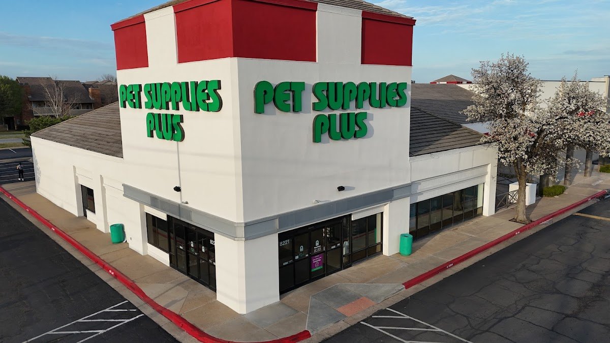 Pet Supplies Plus Tulsa (Eton Square) - Photo 2