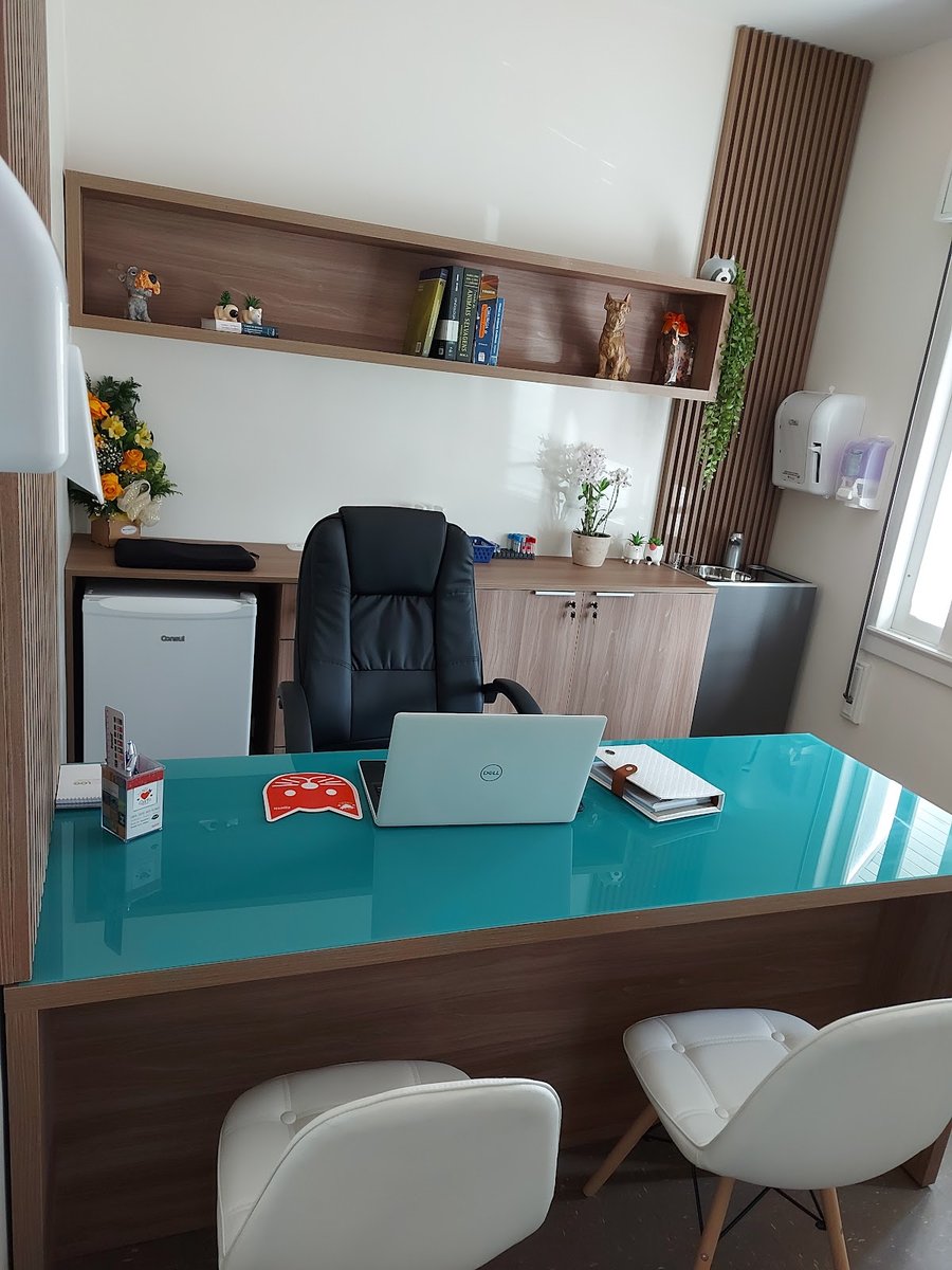 Tassiane Candido - Oncologia, Quimioterapia e Cirurgia Veterinaria - Pet Shop em Caxias do Sul
