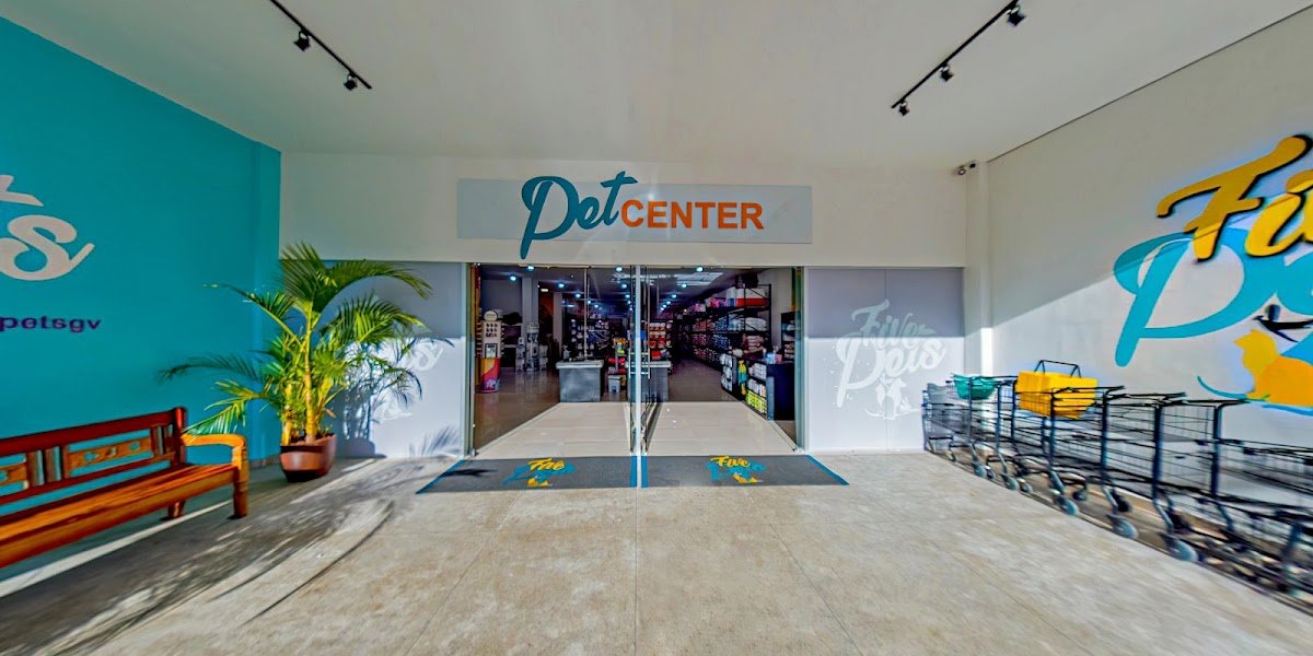 Five Pets Pet Shop