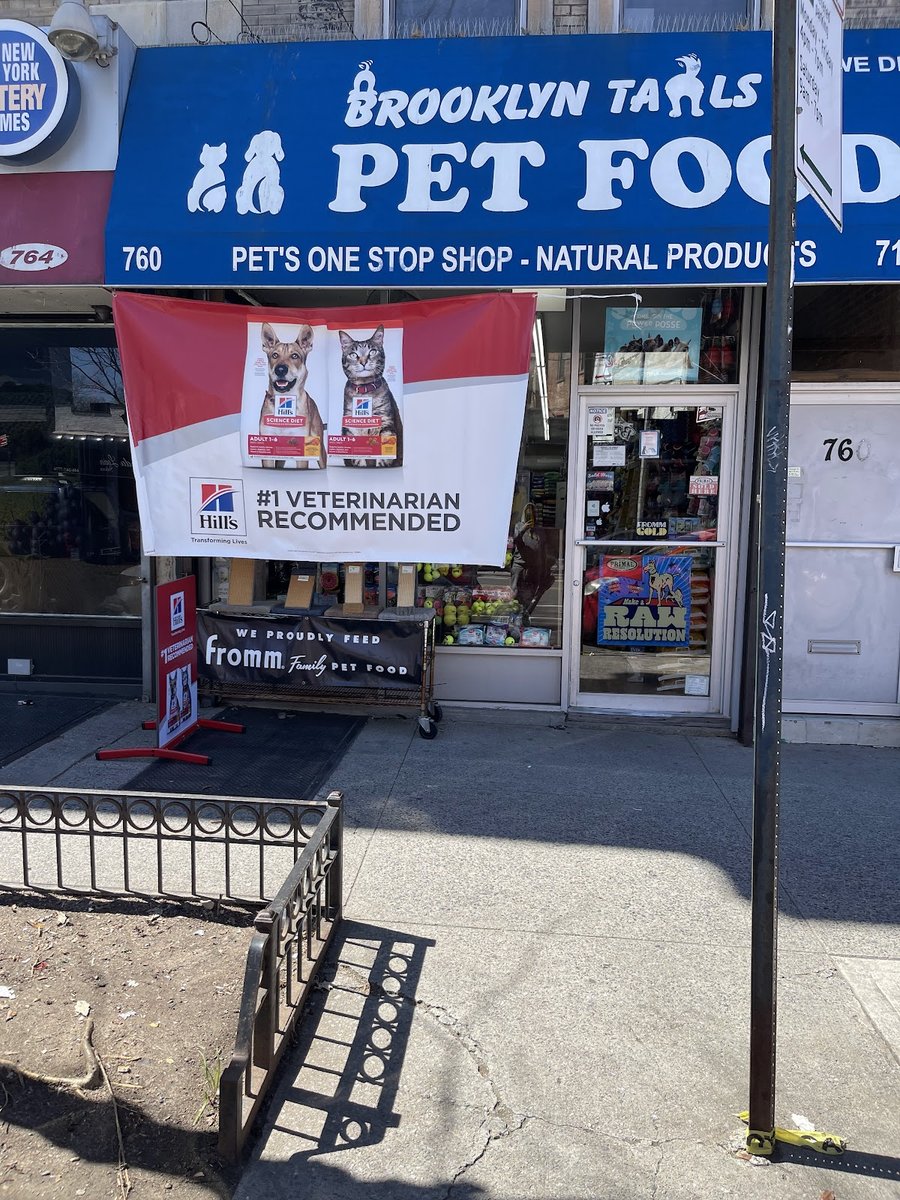 Brooklyn tails pet food