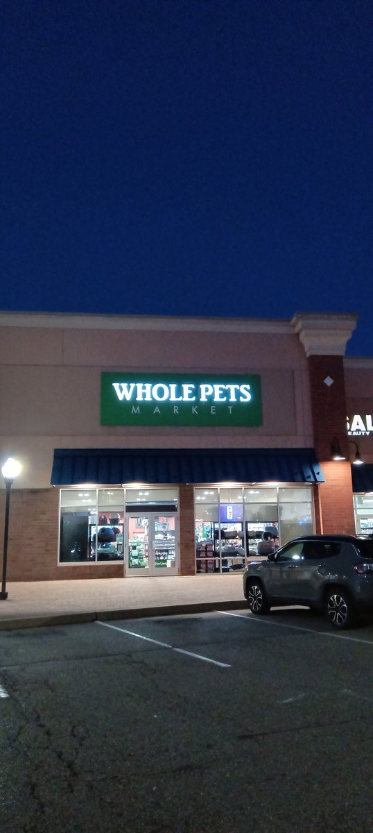Whole Pets Market